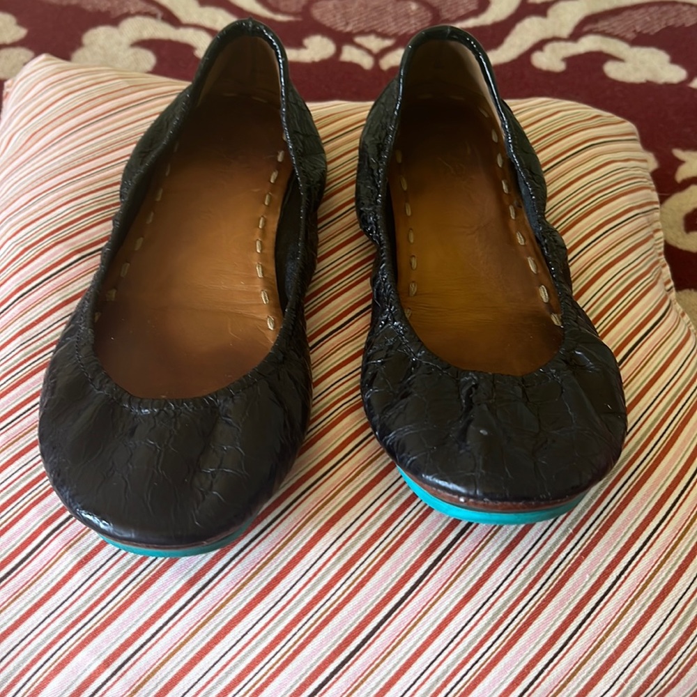 Black Patent leather Tiek’s Obsidian size 10